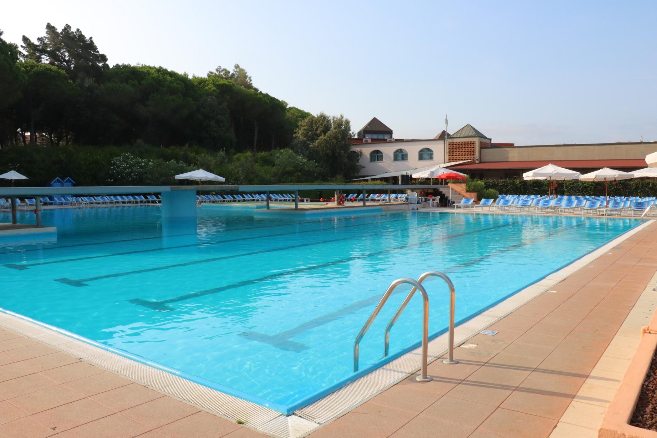 Garden Toscana Resort San Vincenzo Bagian luar foto