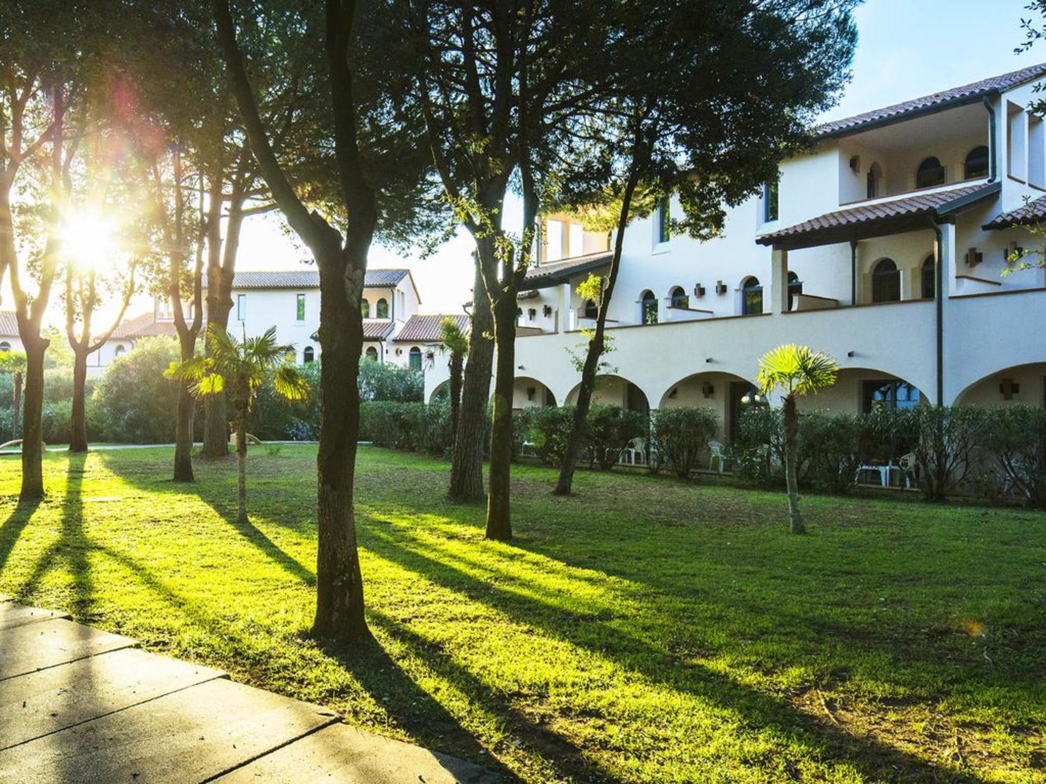Garden Toscana Resort San Vincenzo Bagian luar foto