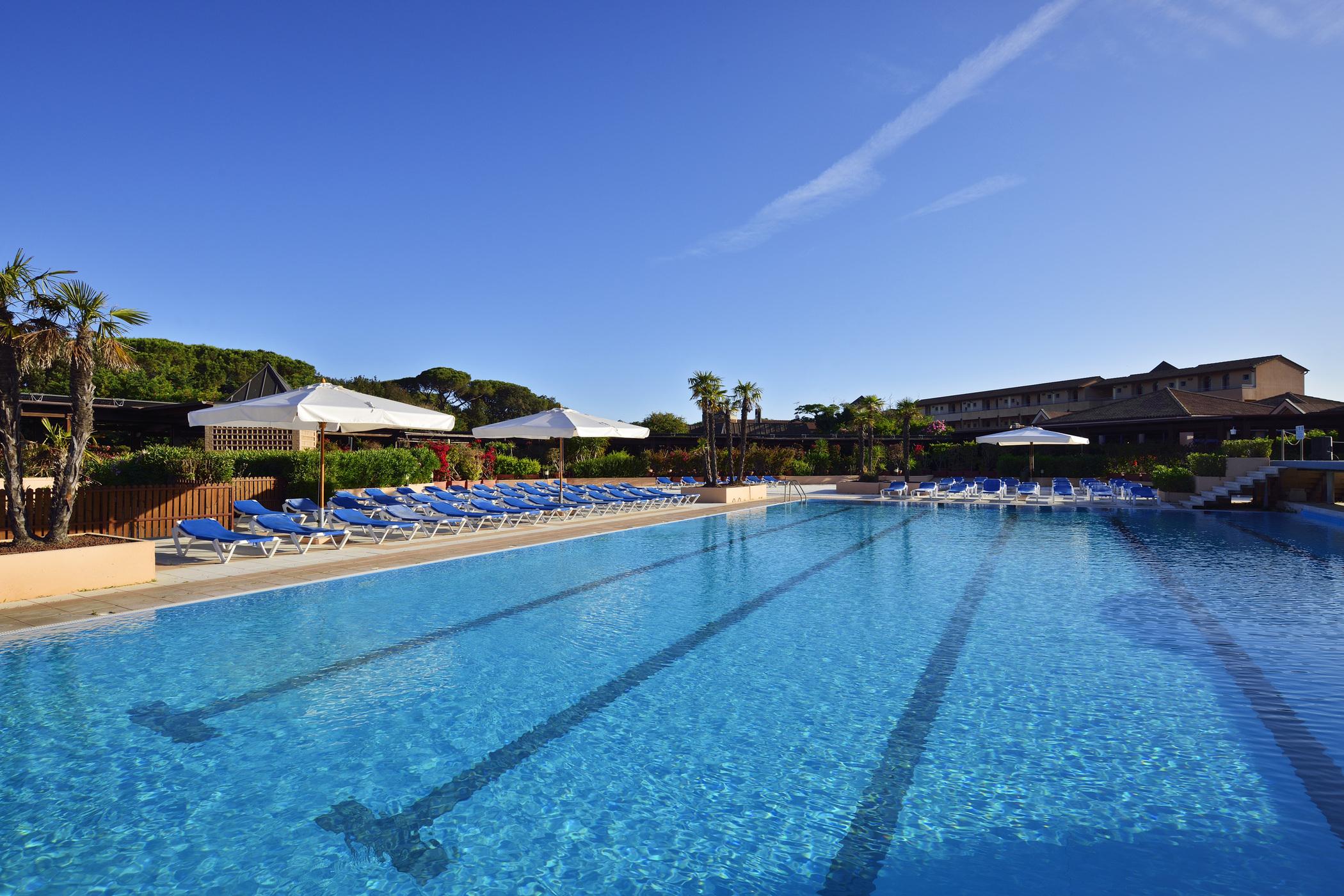 Garden Toscana Resort San Vincenzo Bagian luar foto